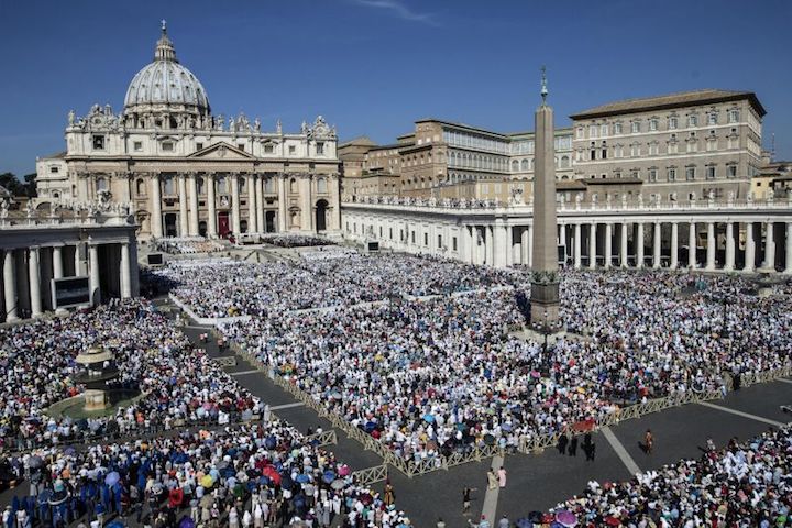 Vatican Square: September 4, 2016